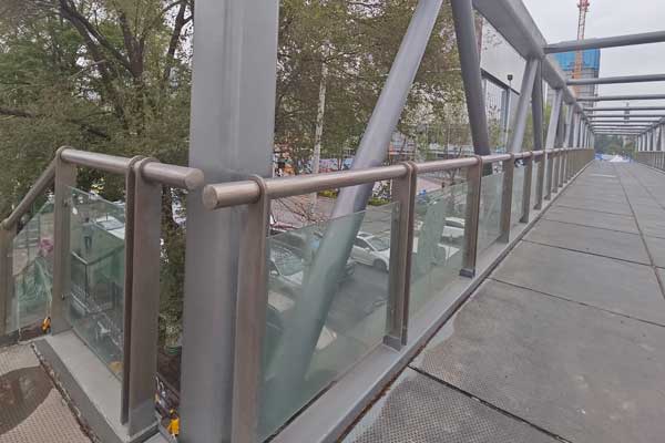 烏魯木齊異形橋梁結構